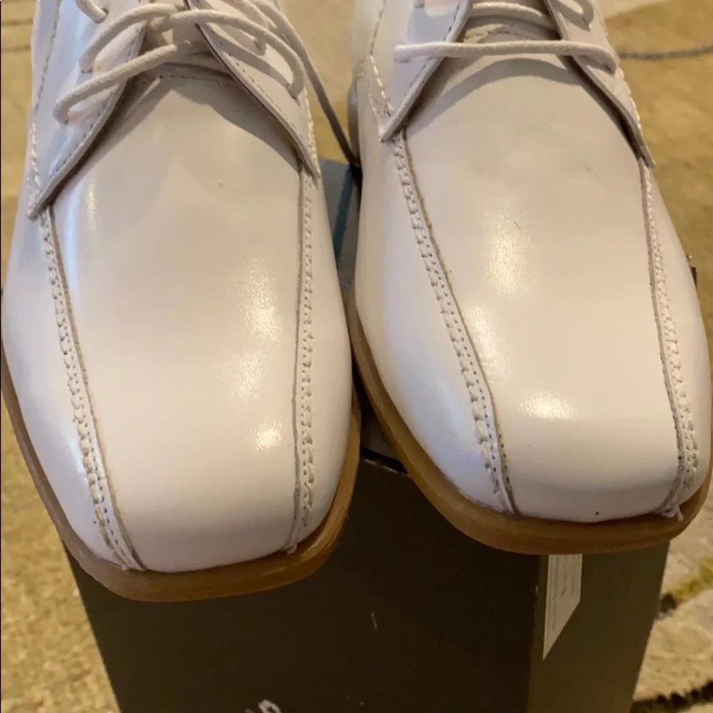 ~Florsheim~ White Reveal Bike Oxfords